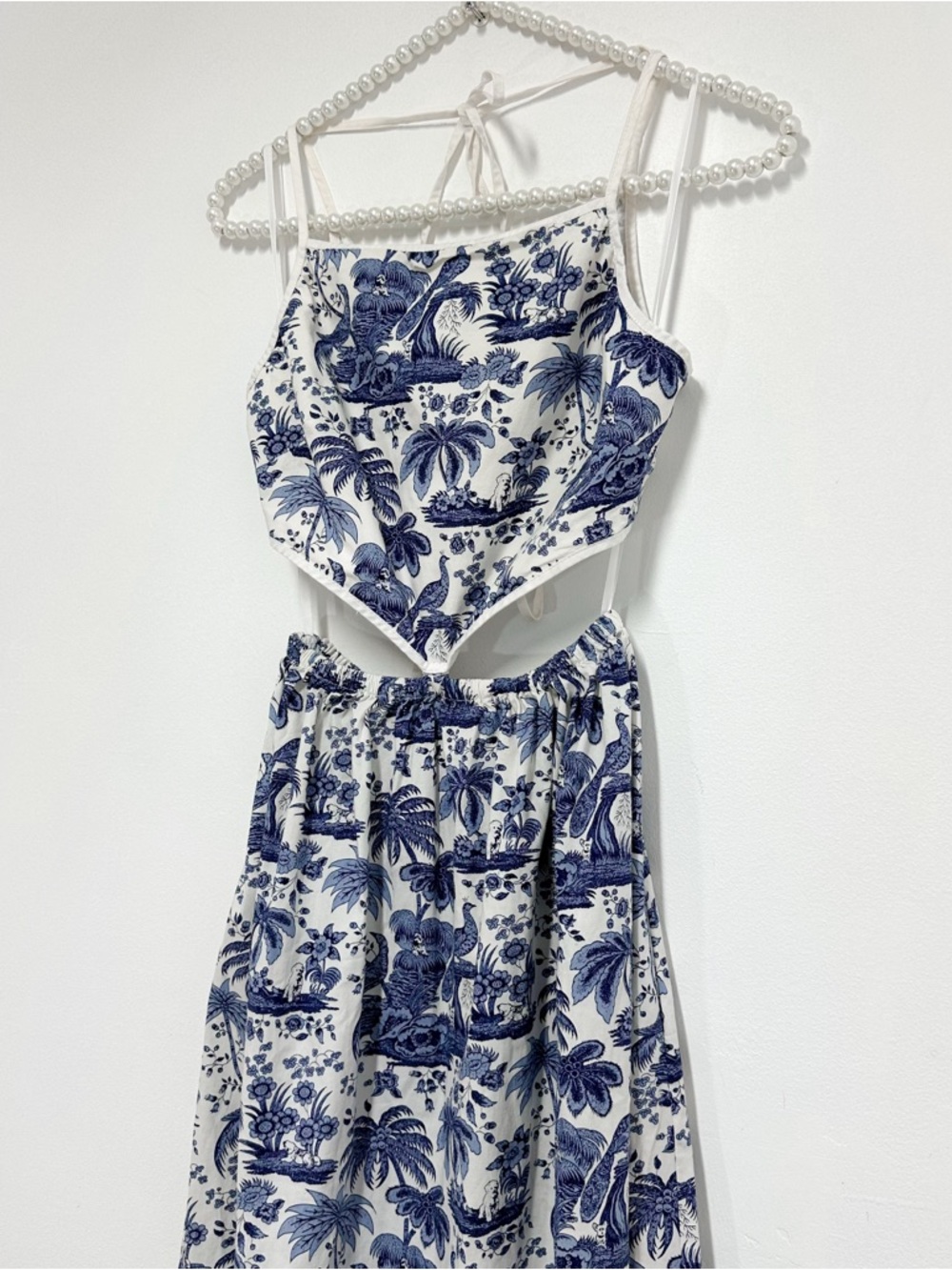 Staud Myla Halter Cutout Printed Cotton-Blend Poplin Maxi Dress in Blue Toile - Picture 6 of 13